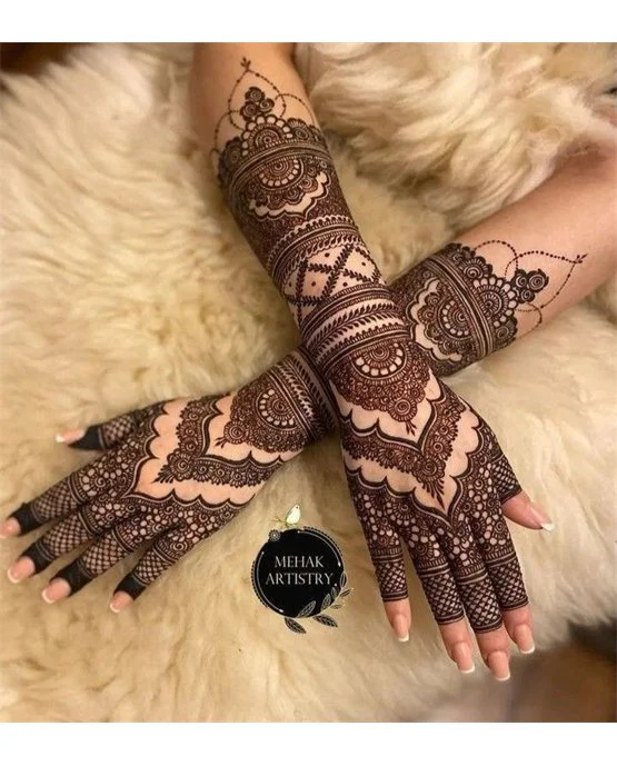 Modern Knot Look On Modern Full Hand Mehndi Design